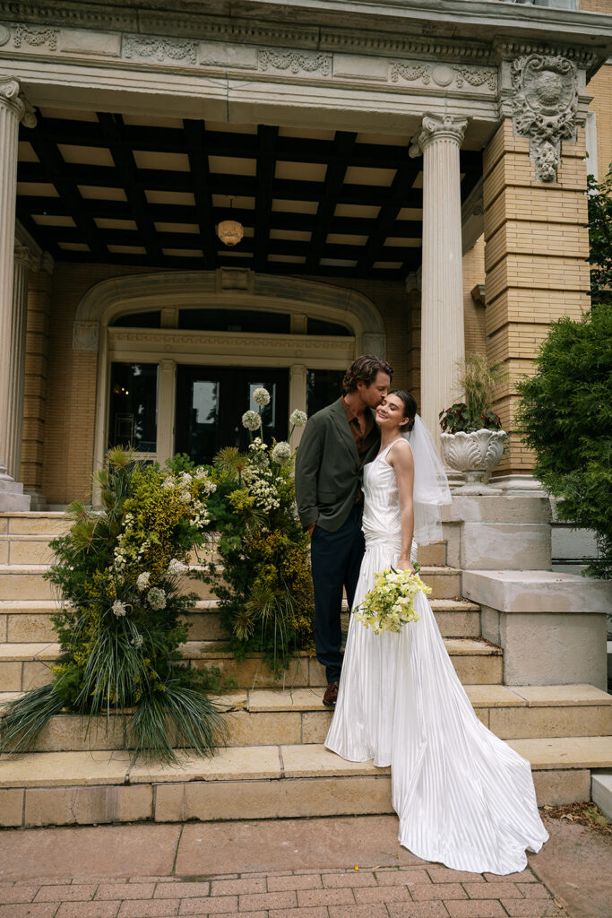 historic estate wedding in Minnesota, minnesota wedding photographer