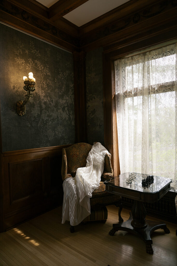 vintage wedding details at a historic mansion wedding in Minnesota